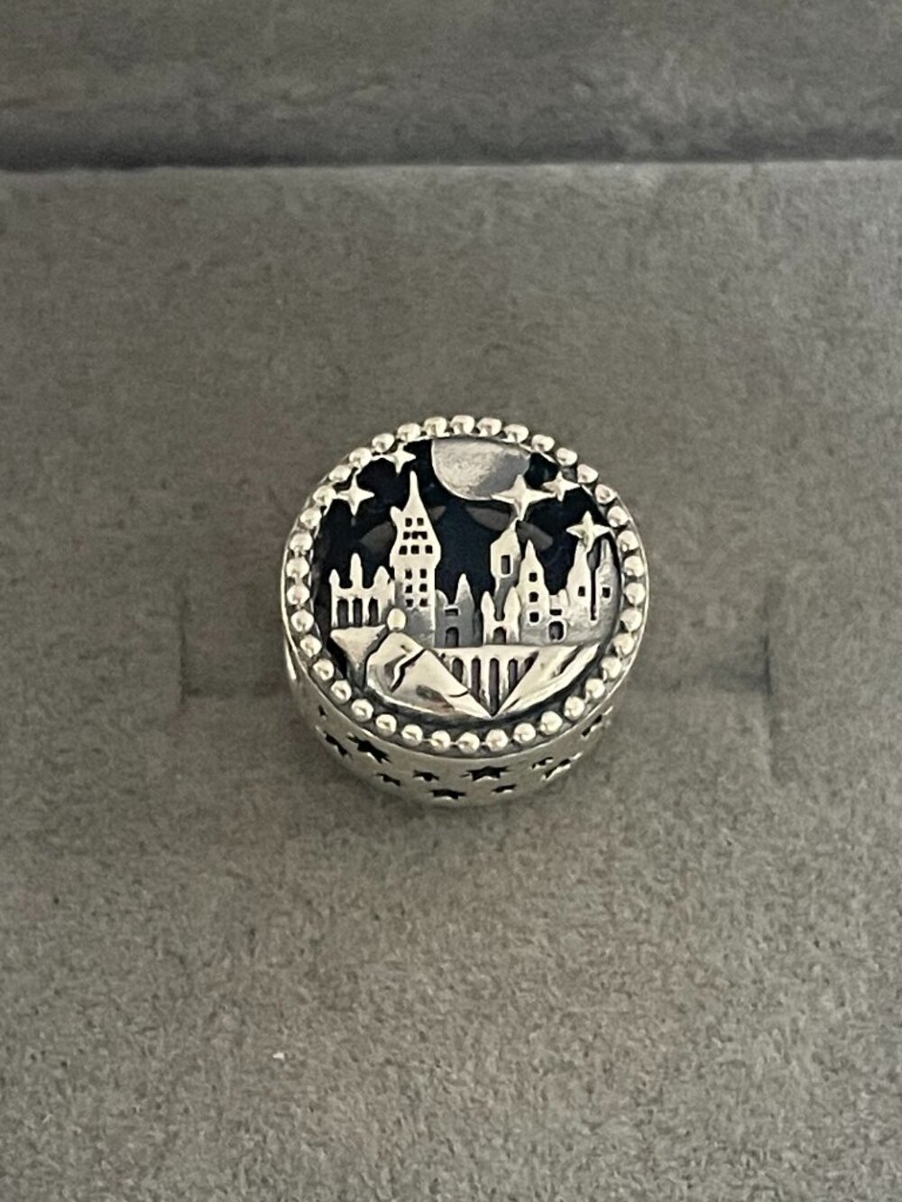Pandora Harry Potter Hogwarts School of Witchcraft Charm